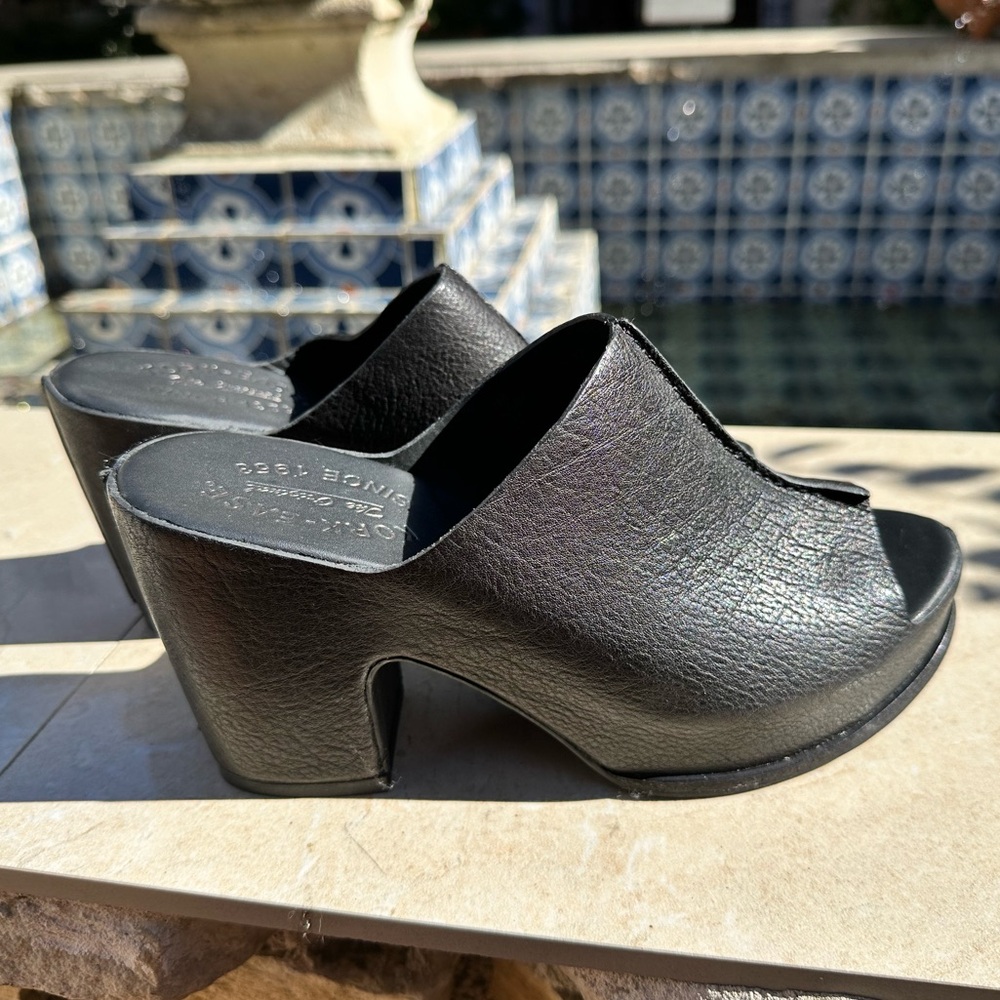 Kork-Ease Soft Black Leather Open-Toe Platform Slides Mules Size 7M, Worn Once!